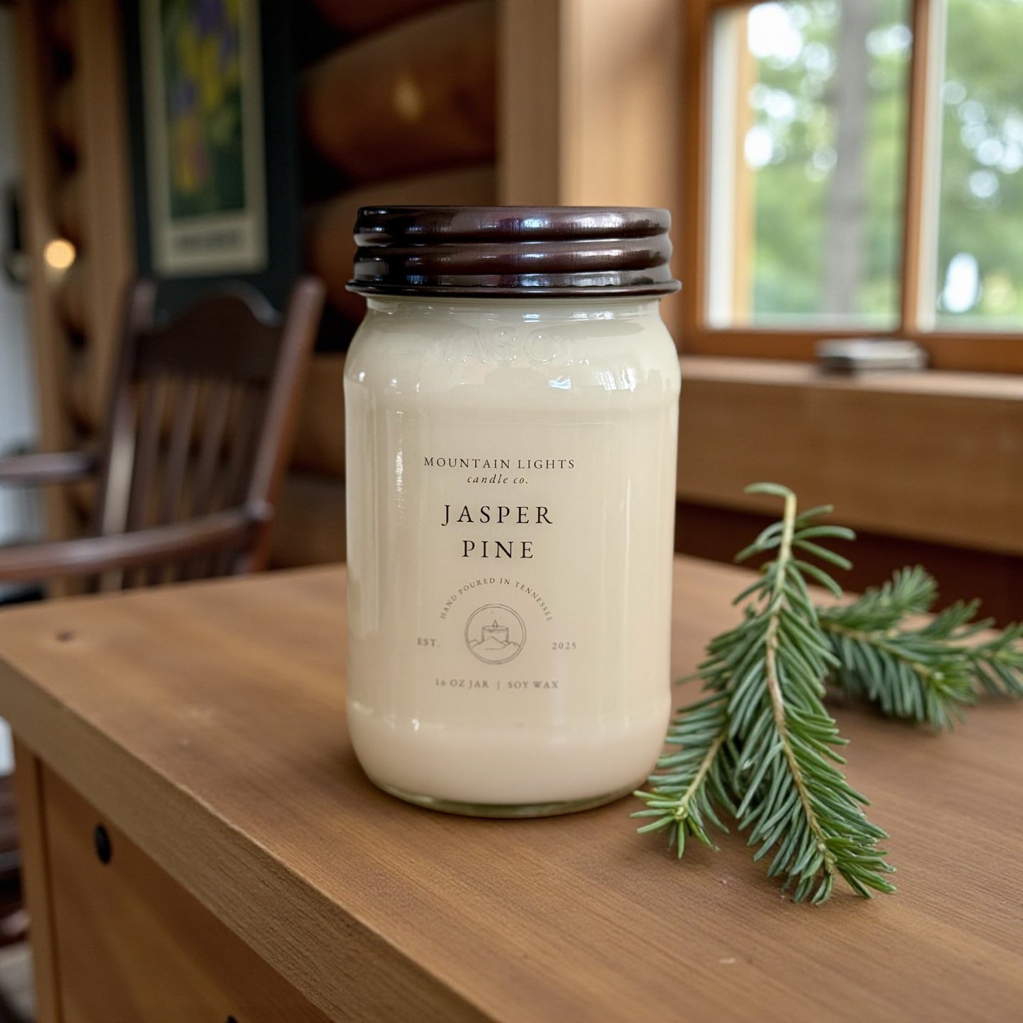 Jasper Pine 16 oz candle