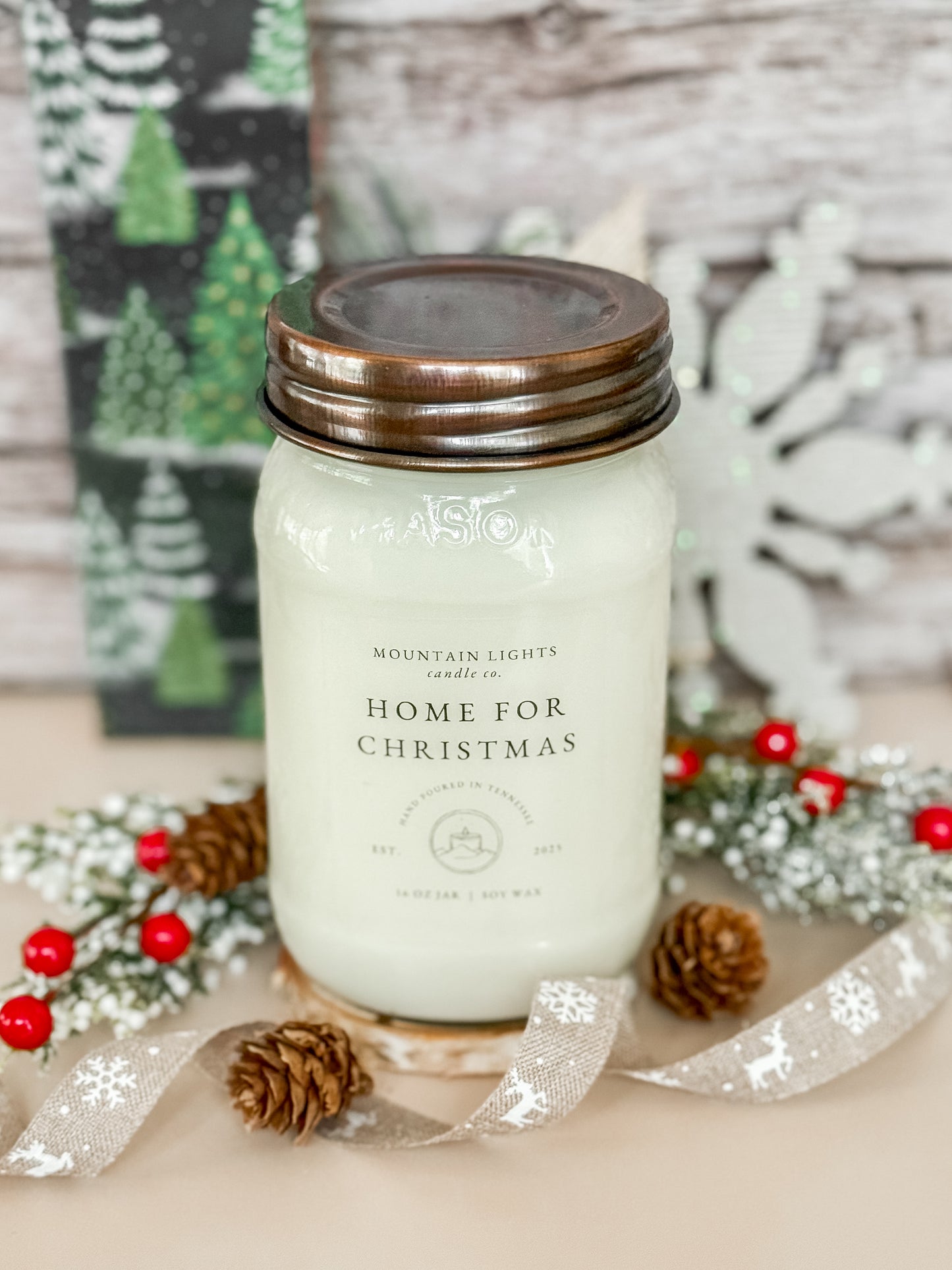 Home for Christmas 16 oz candle