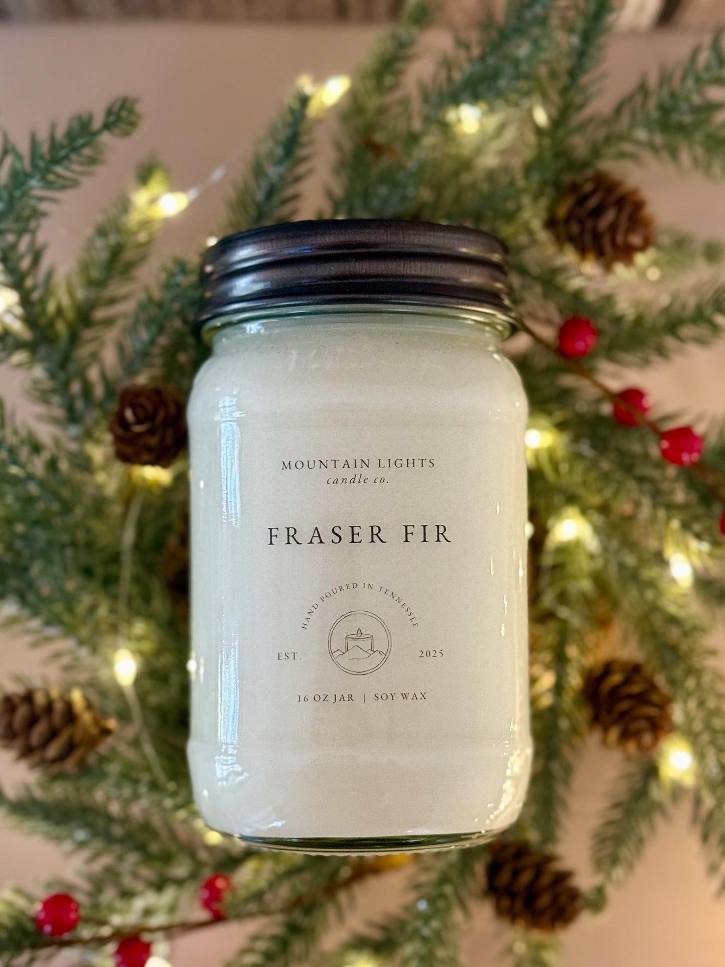 Fraser Fir 16 oz candle