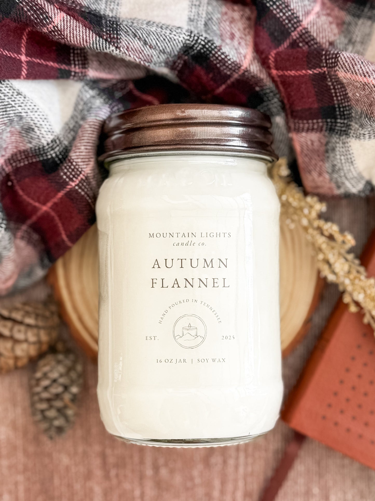 Autumn Flannel 16 oz candle