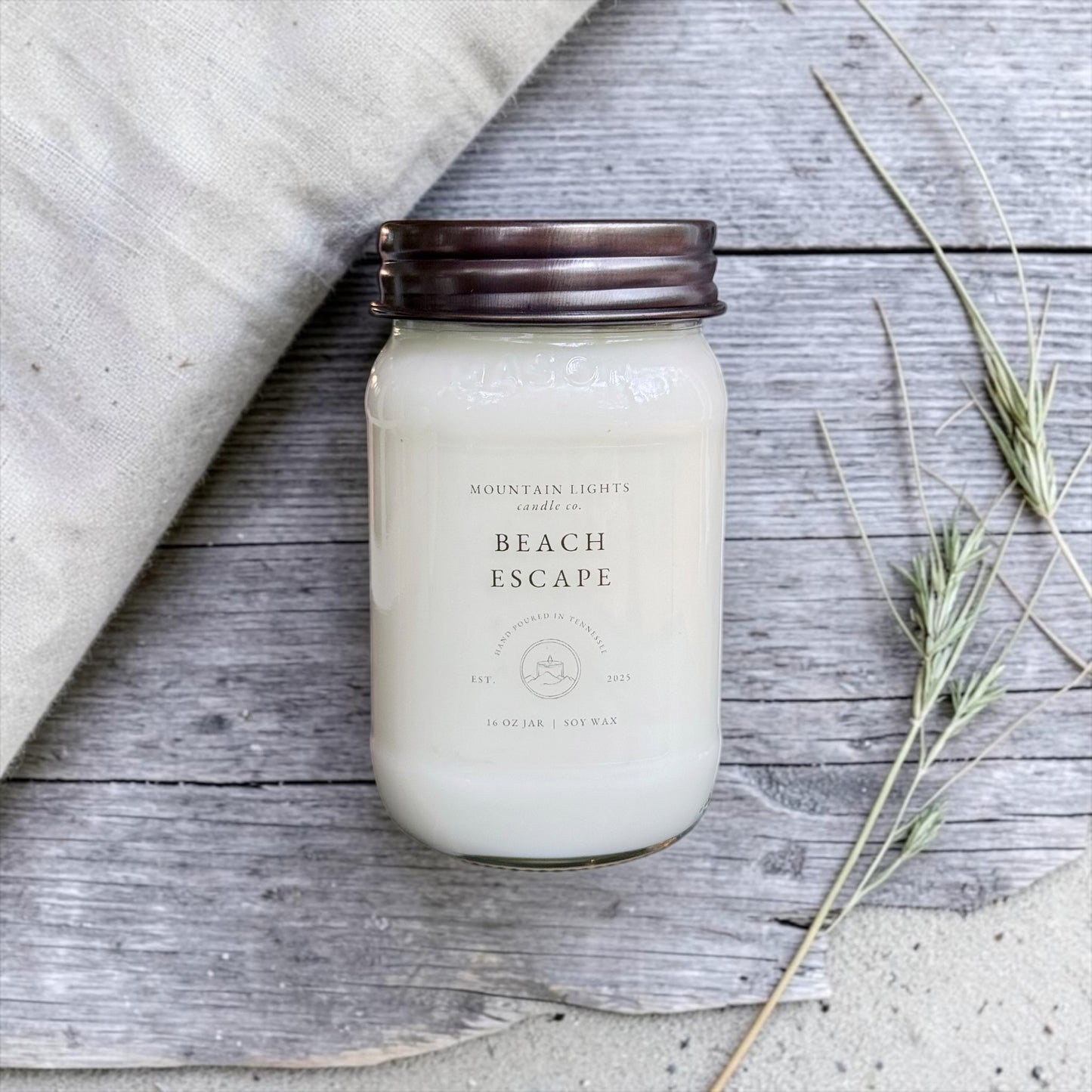 Beach Escape 16 oz candle