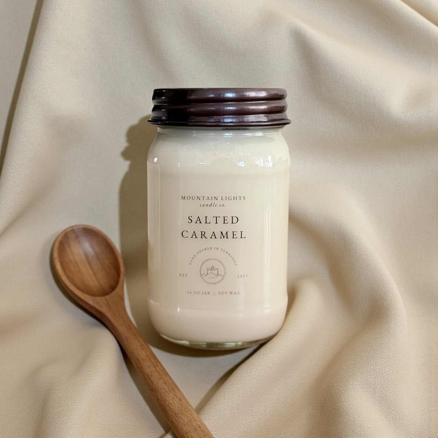 Salted Caramel 16 oz candle