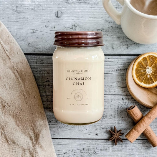 Cinnamon Chai 16 oz candle