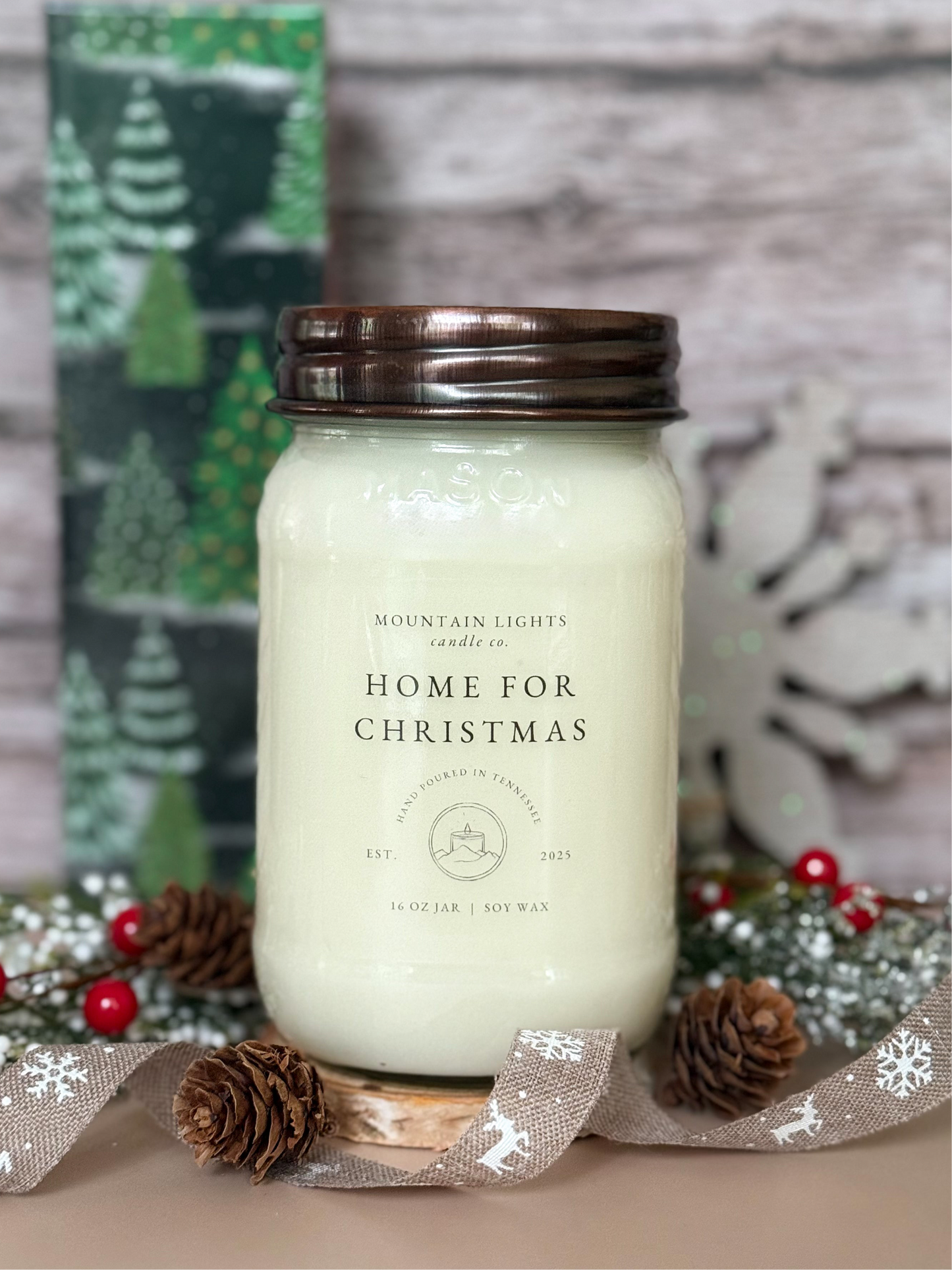 Home for Christmas 16 oz candle