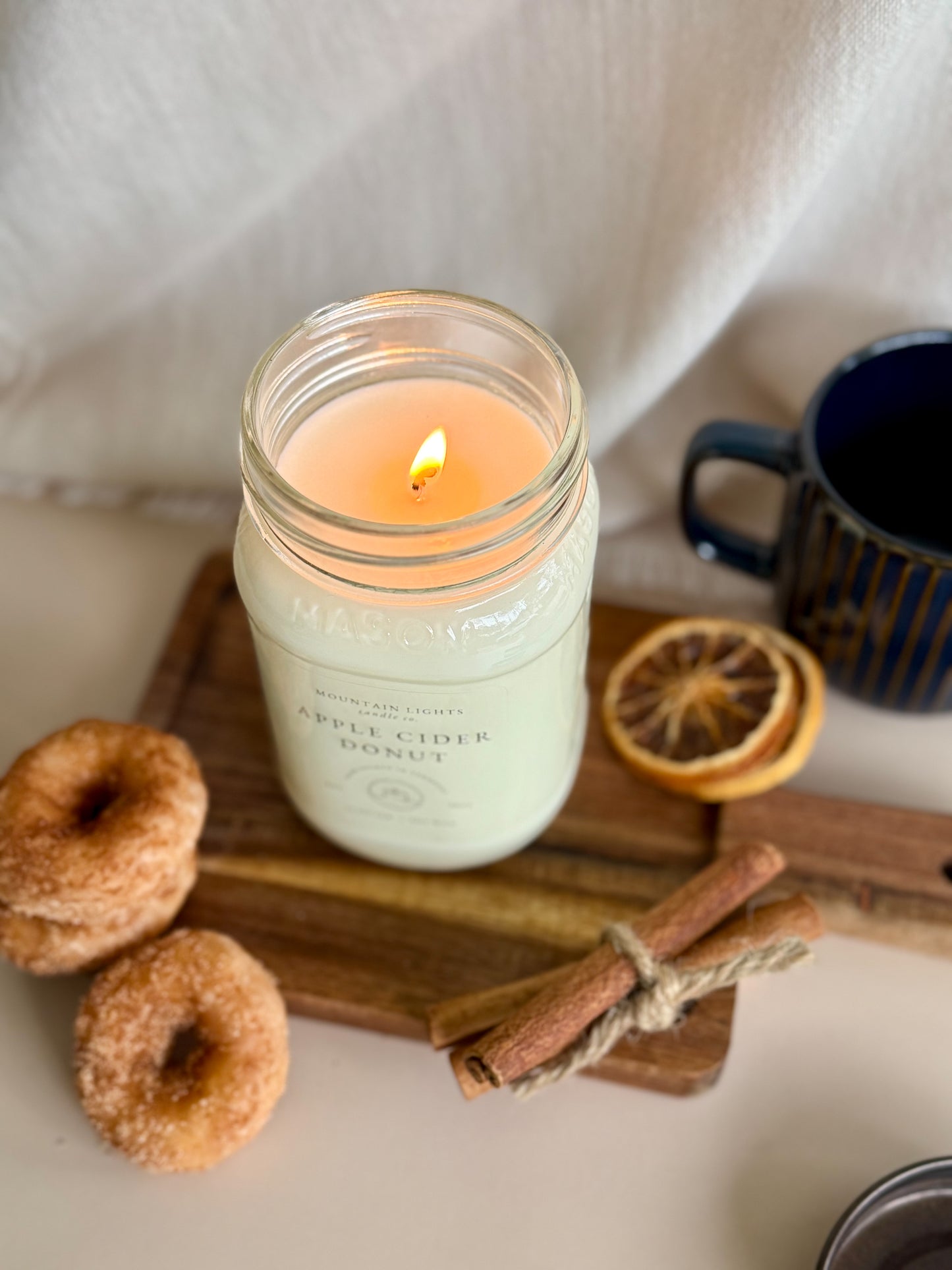 Apple Cider Donut 16 oz candle