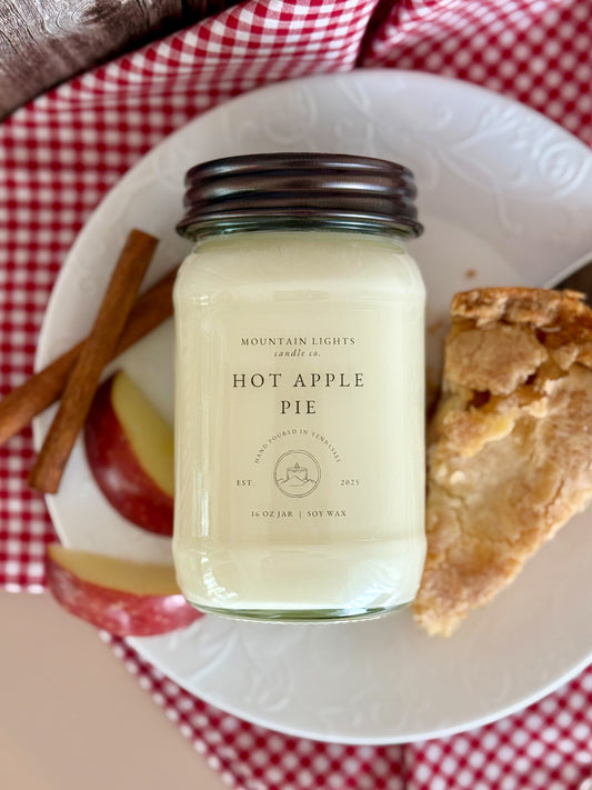 Hot Apple Pie 16 oz candle