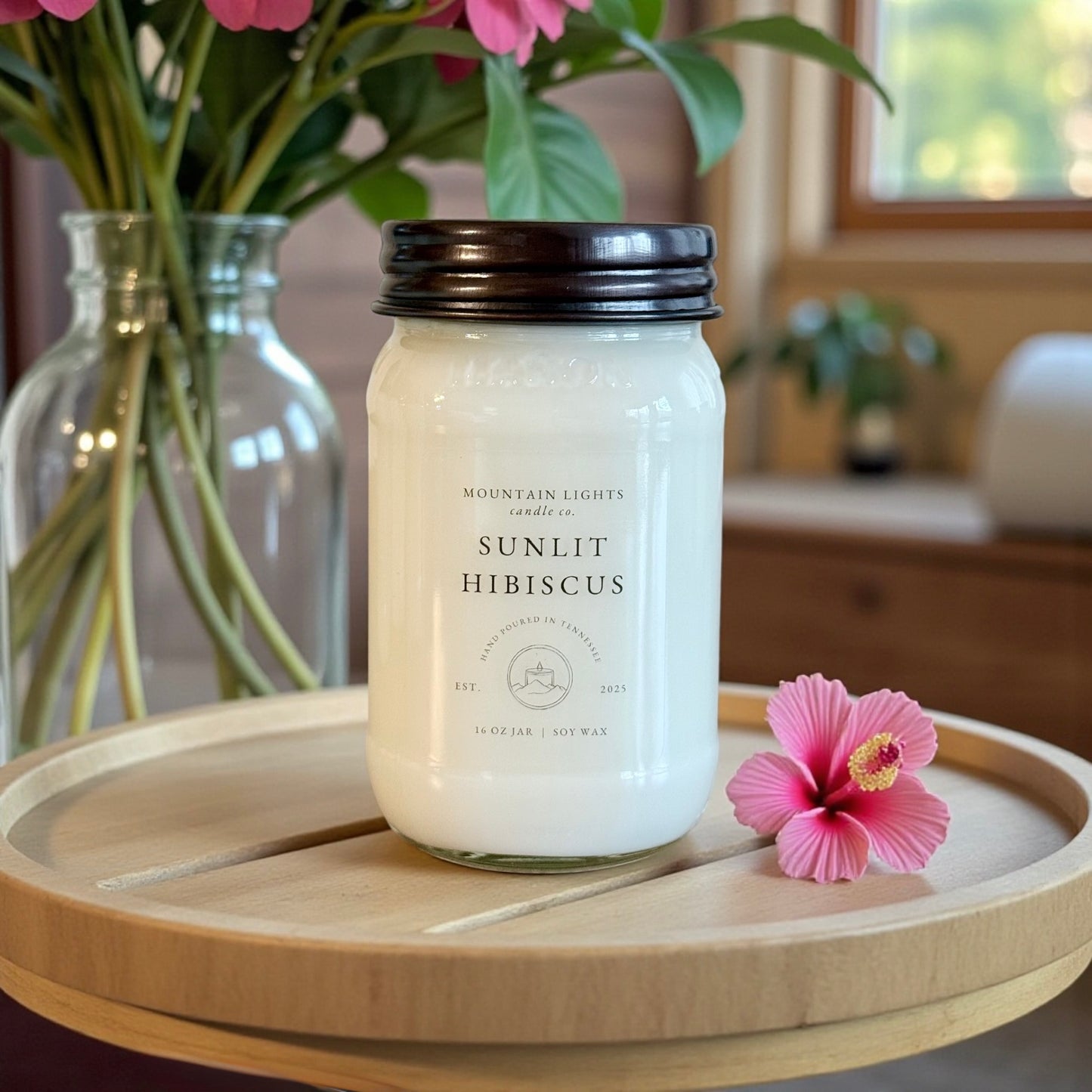 Sunlit Hibiscus 16 oz candle