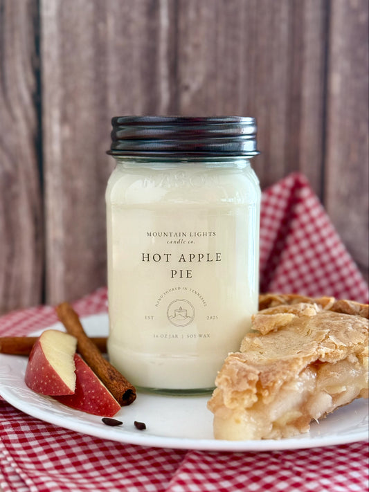 Hot Apple Pie 16 oz candle